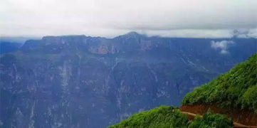 高山,险要,诗句